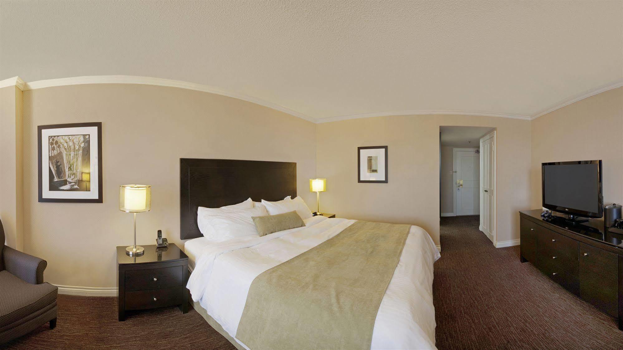 Delta Hotels By Marriott Toronto East Exterior foto
